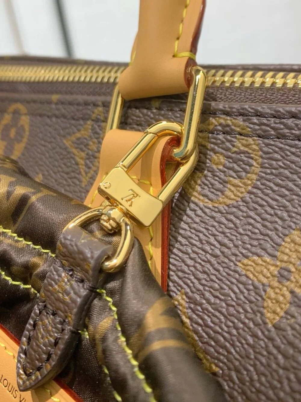 Louis Vuitton Speedy Soft Bandoulière 30